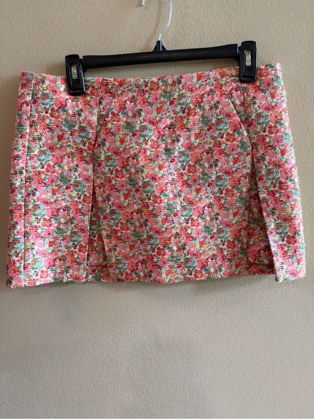 Topshop Pink Floral Textured Mini Skirt